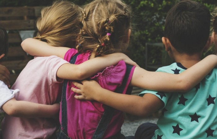 Voluntary action of V Group employees to offer goods to the children hosted by the Piraeus Society for the Protection of Minors 'The Good Shepherd'.